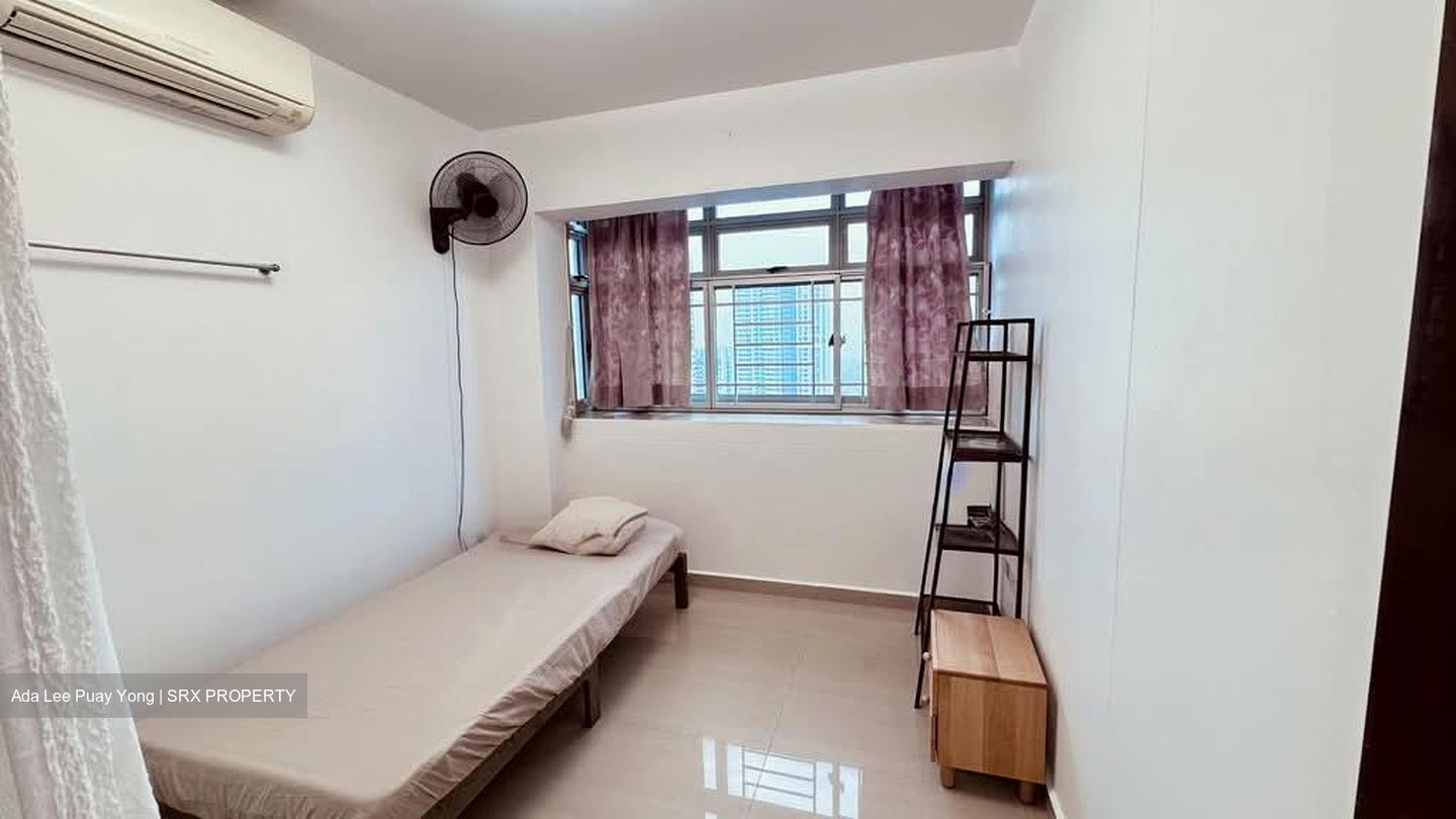 Blk 48 Forfar Heights (Queenstown), HDB 4 Rooms #557369431